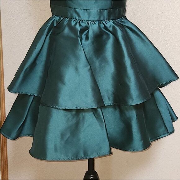 Mini cocktail dress emerald green - Picture 7 of 11